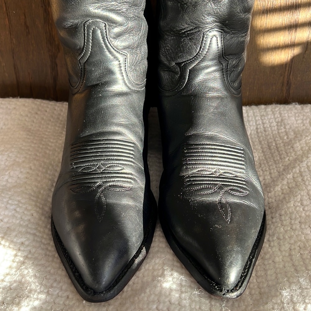 Tony Lama leather boots 8.5D - Picture 2 of 10